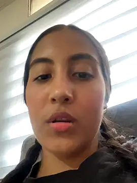 Luna star3 online show from October 2025 06:40:01 PM