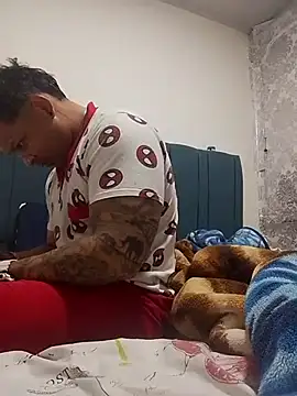 jordan bigcock  online show from April 2026 01:32:02 AM