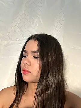 TianaGlow44 online show from November 2025 01:28:01 AM