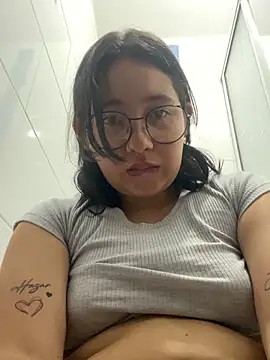 Snapshot of Dulce-1234 chatting on October 2025 10:31:02 PM Dulce-1234 online show from October 2025 10:31:02 PM