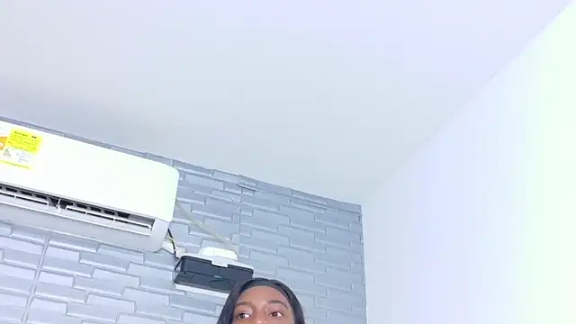 Hungry pussy18 online show from January 2026 01:47:02 PM