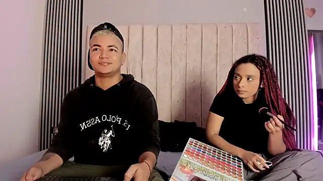 Snapshot of dante_and_kiara chatting on November 2025 01:11:01 PM dante and kiara online show from November 2025 01:11:01 PM