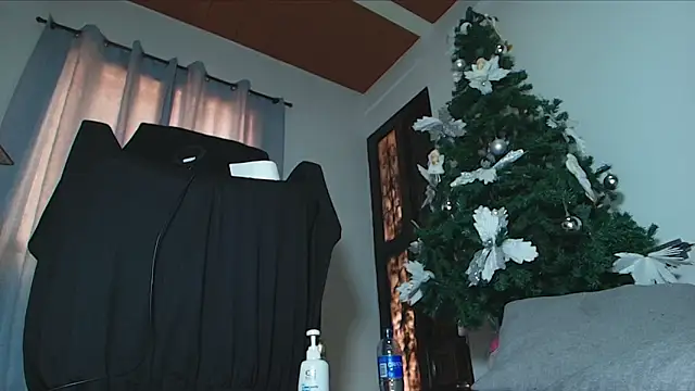 s-sweett online show from January 2026 05:27:02 PM