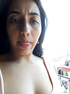 Queen sofya online show from November 2025 07:39:01 PM