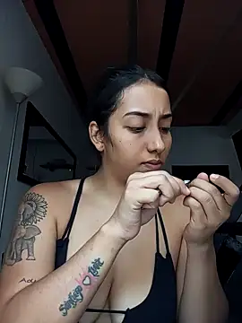 Queen sofya online show from October 2025 05:26:02 PM