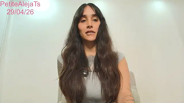 PetiteAlejaTs online show from April 2026 10:49:02 PM