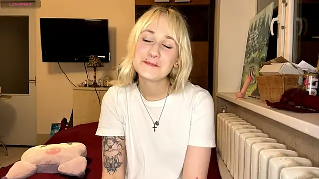 Ulemonala Cute online show from November 2025 06:56:02 PM