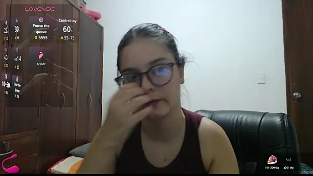 Snapshot of CarlaLorez chatting on July 2026 09:03:01 PM CarlaLorez online show from July 2026 09:03:01 PM