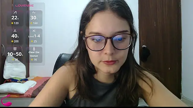 Snapshot of CarlaLorez chatting on June 2026 07:08:01 PM CarlaLorez online show from June 2026 07:08:01 PM