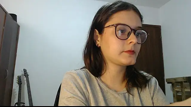 CarlaLorez online show from March 2026 06:59:02 PM