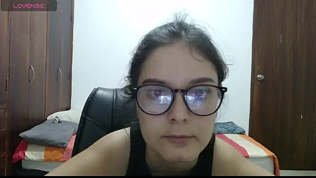 Snapshot of CarlaLorez chatting on July 2026 11:57:02 PM CarlaLorez online show from July 2026 11:57:02 PM