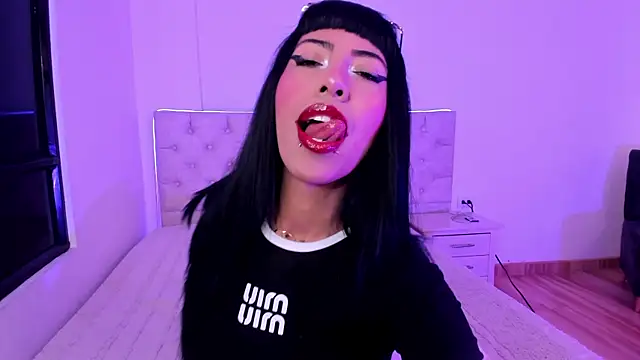 Nina fox 0691 online show from May 2026 03:15:01 AM