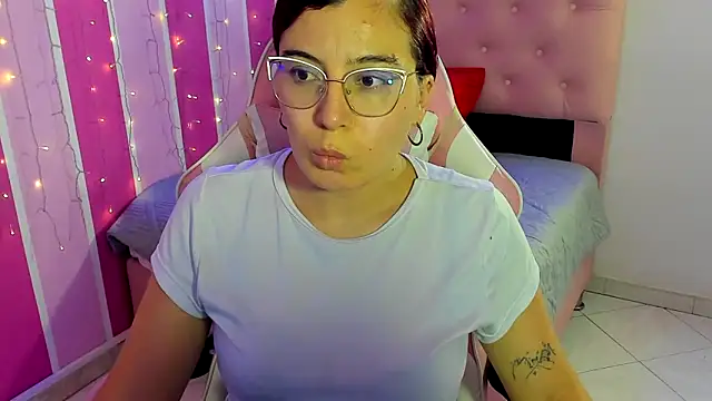 allison mc online show from November 2025 03:54:01 AM