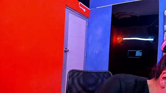 Snapshot of allison_mc chatting on February 2026 11:49:01 PM allison mc online show from February 2026 11:49:01 PM