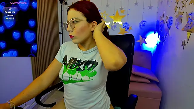 Snapshot of allison_mc chatting on February 2026 03:41:01 PM allison mc online show from February 2026 03:41:01 PM