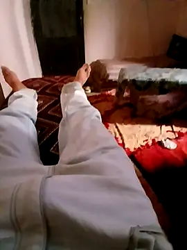 latarak321 online show from April 2026 05:52:01 PM