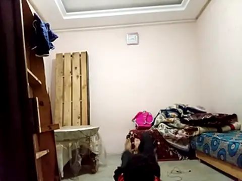 latarak321 online show from October 2025 06:07:01 PM