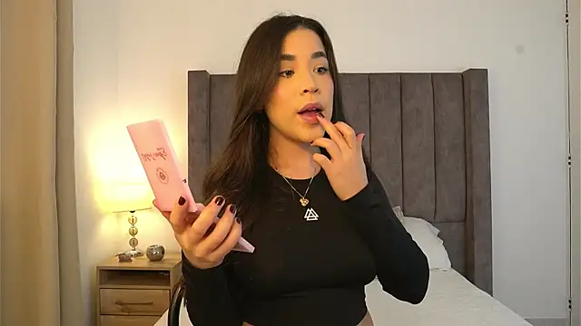 AryBlair online show from February 2026 06:20:02 PM