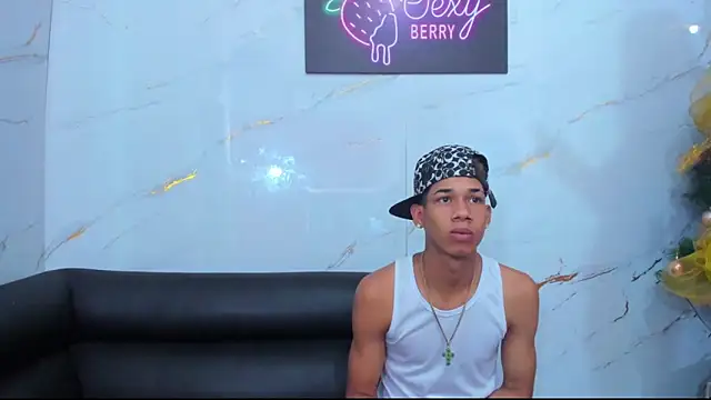 Little nicoll online show from January 2026 11:20:01 PM