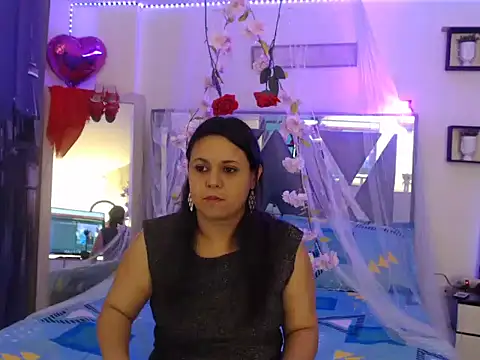 NicoleLerman online show from October 2025 07:13:01 PM