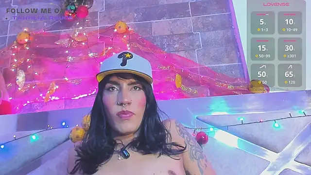 tahhlia rouge online show from November 2025 07:39:01 PM