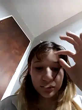 EmuOtori online show from February 2026 01:13:02 PM