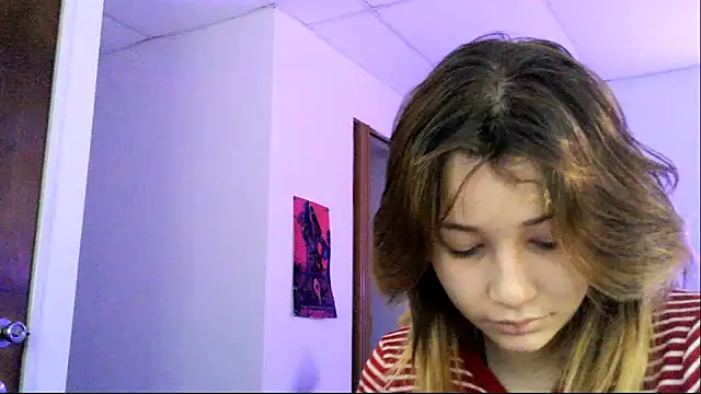 EmuOtori online show from February 2026 12:23:02 PM