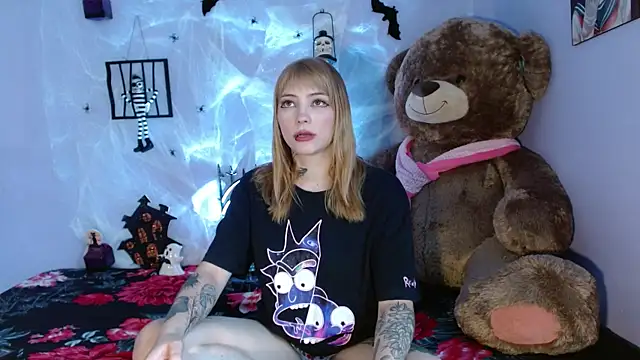 Himiiko toga online show from October 2025 08:21:01 PM