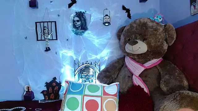 Himiiko toga online show from October 2025 07:35:01 PM