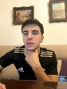 Snapshot of suarezz_ chatting on October 2025 05:14:02 PM suarezz  online show from October 2025 05:14:02 PM