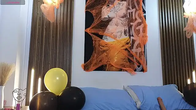 Snapshot of Kitty_Bombon chatting on October 2025 07:35:01 PM Kitty Bombon online show from October 2025 07:35:01 PM