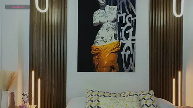 Snapshot of Kitty_Bombon chatting on November 2025 08:40:02 PM Kitty Bombon online show from November 2025 08:40:02 PM