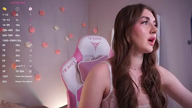 LureOfEva online show from April 2026 08:48:02 PM