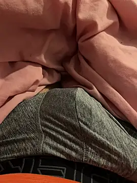 Snapshot of jakeBigCock1905 chatting on March 2026 01:11:01 AM jakeBigCock1905 online show from March 2026 01:11:01 AM