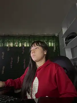 Damara Rolands- online show from February 2026 03:31:02 PM