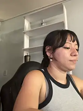 Damara Rolands- online show from February 2026 03:46:02 PM