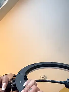 zara bellexx online show from November 2025 03:27:01 PM