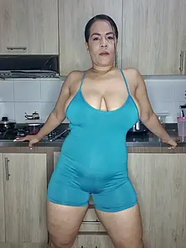 Snapshot of karla-bruni chatting on October 2025 10:25:01 AM karla-bruni online show from October 2025 10:25:01 AM