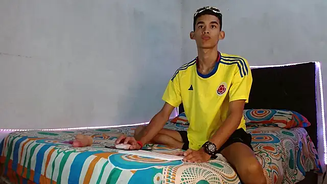 Paulosex12 online show from October 2025 01:48:01 AM