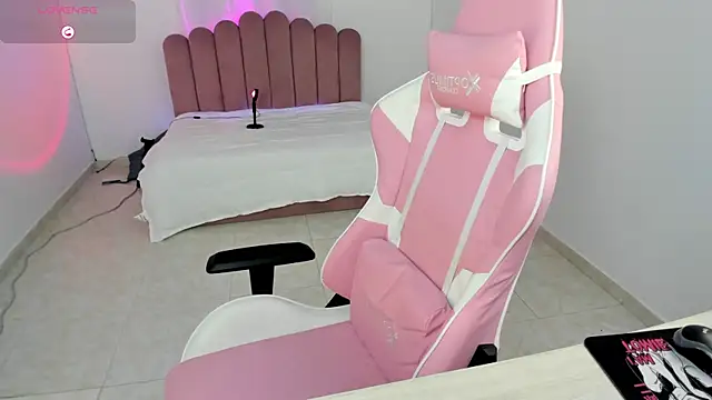 Meghan russo07 online show from November 2025 08:45:02 PM