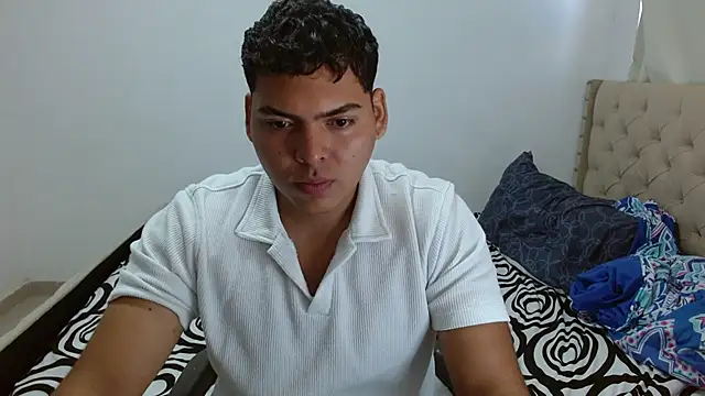 badboy05181 online show from October 2025 03:45:02 PM