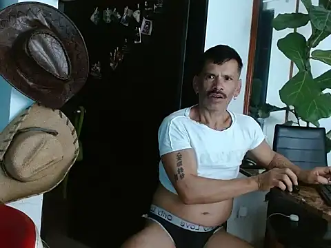 Snapshot of sweet_day19 chatting on February 2026 06:13:02 AM sweet day19 online show from February 2026 06:13:02 AM