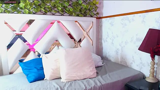 Alex Millerss online show from November 2025 10:43:02 PM