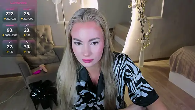  BellaClark online show from March 2026 08:22:01 PM