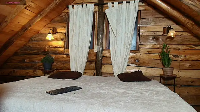 Nordikandclem  online show from November 2025 01:05:01 AM