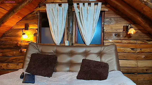 Nordikandclem  online show from November 2025 01:09:02 AM