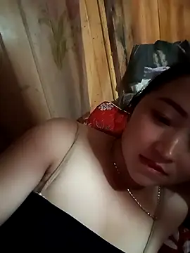 Snapshot of miemie-xx chatting on October 2025 02:07:01 PM miemie-xx online show from October 2025 02:07:01 PM