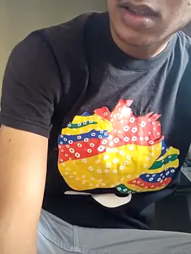 use 19 online show from December 2025 06:01:01 AM