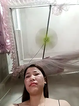 ladzy sexy online show from April 2026 10:44:01 PM