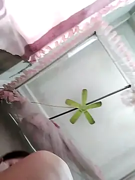 ladzy sexy online show from November 2025 04:05:02 AM